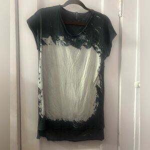 Davida Black and White Tie-Dye Short Sleeve Tunic